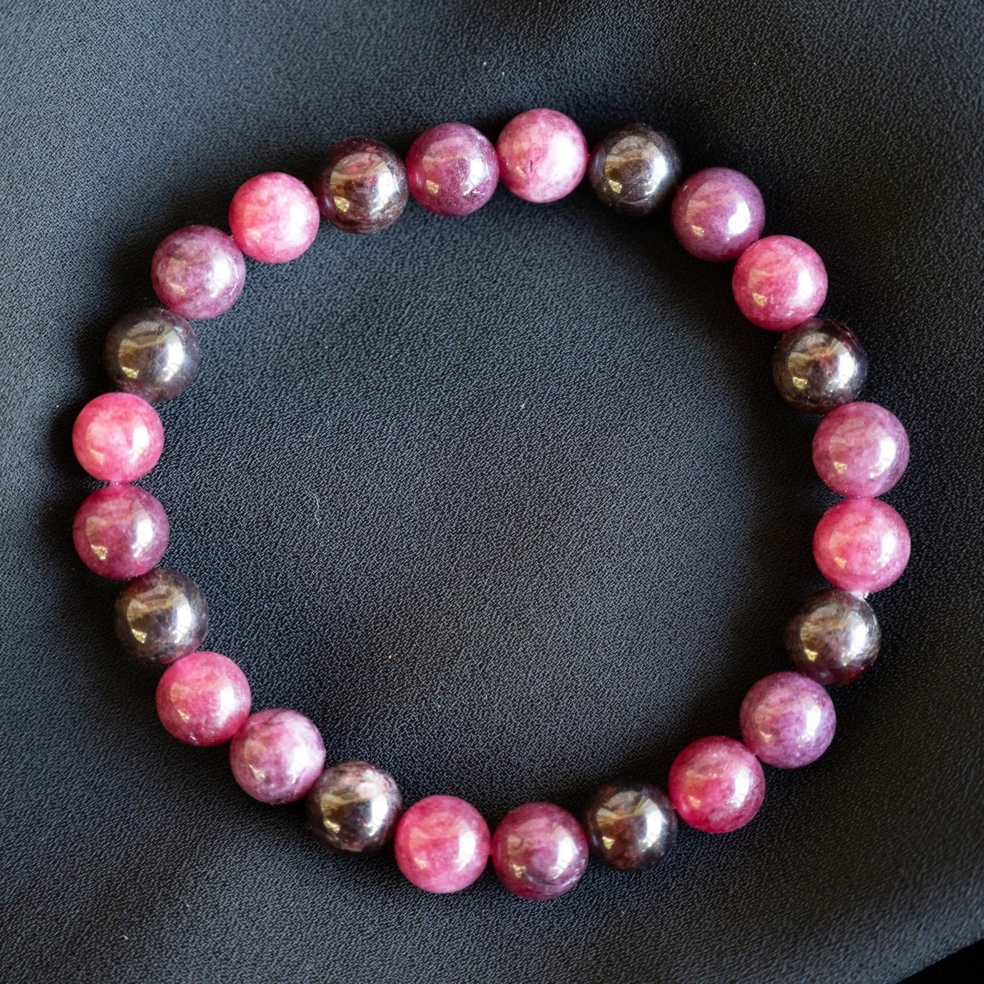 Wendy | Garnet Beaded Bracelet