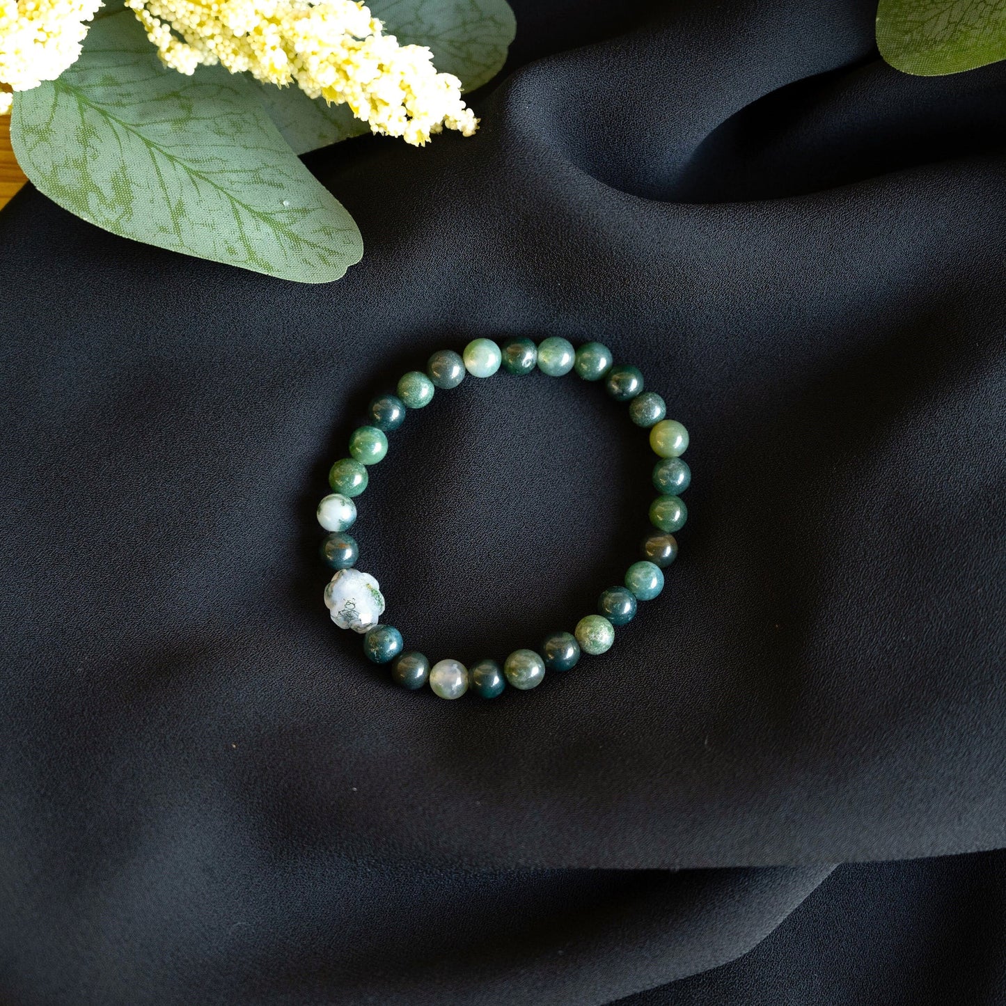 Moss Agate Beaded Bracelet with Flower Accent