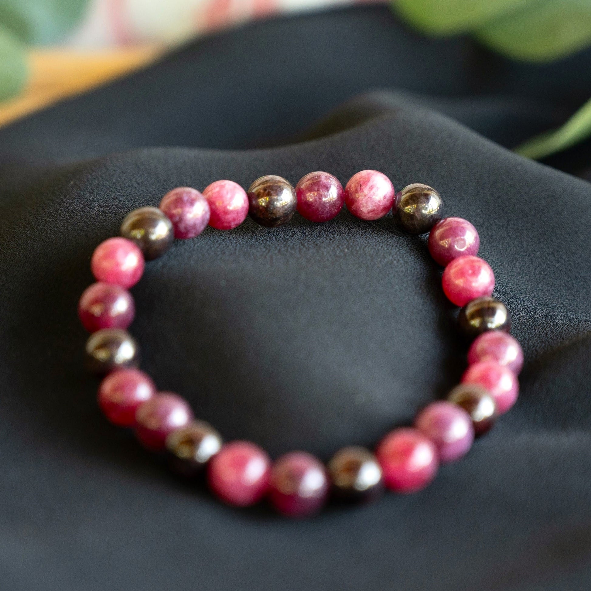 Wendy | Garnet Beaded Bracelet