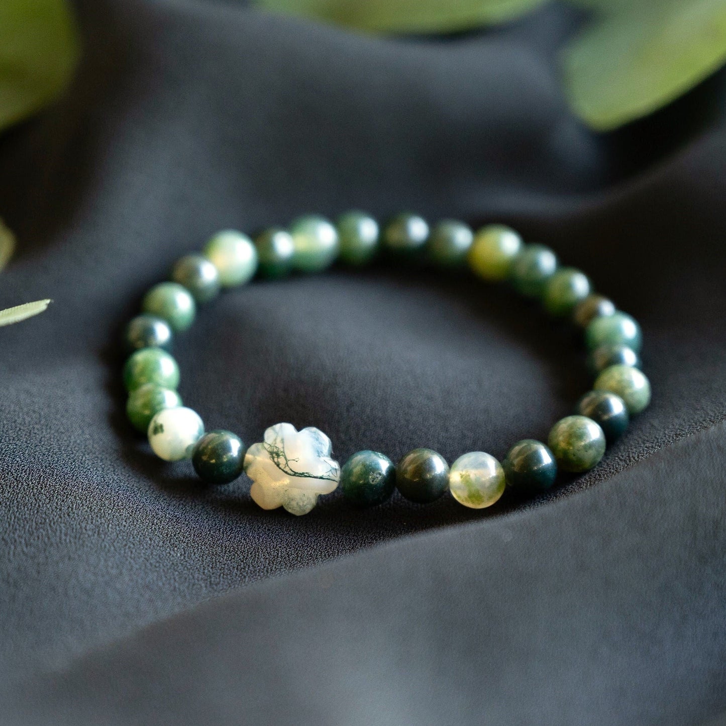 Moss Agate Beaded Bracelet with Flower Accent