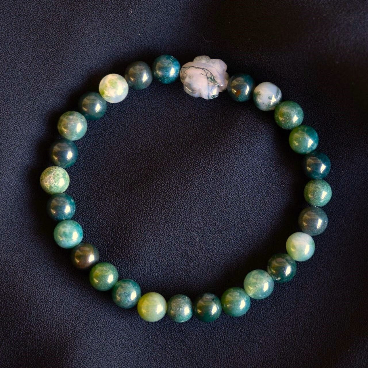 Moss Agate Beaded Bracelet with Flower Accent