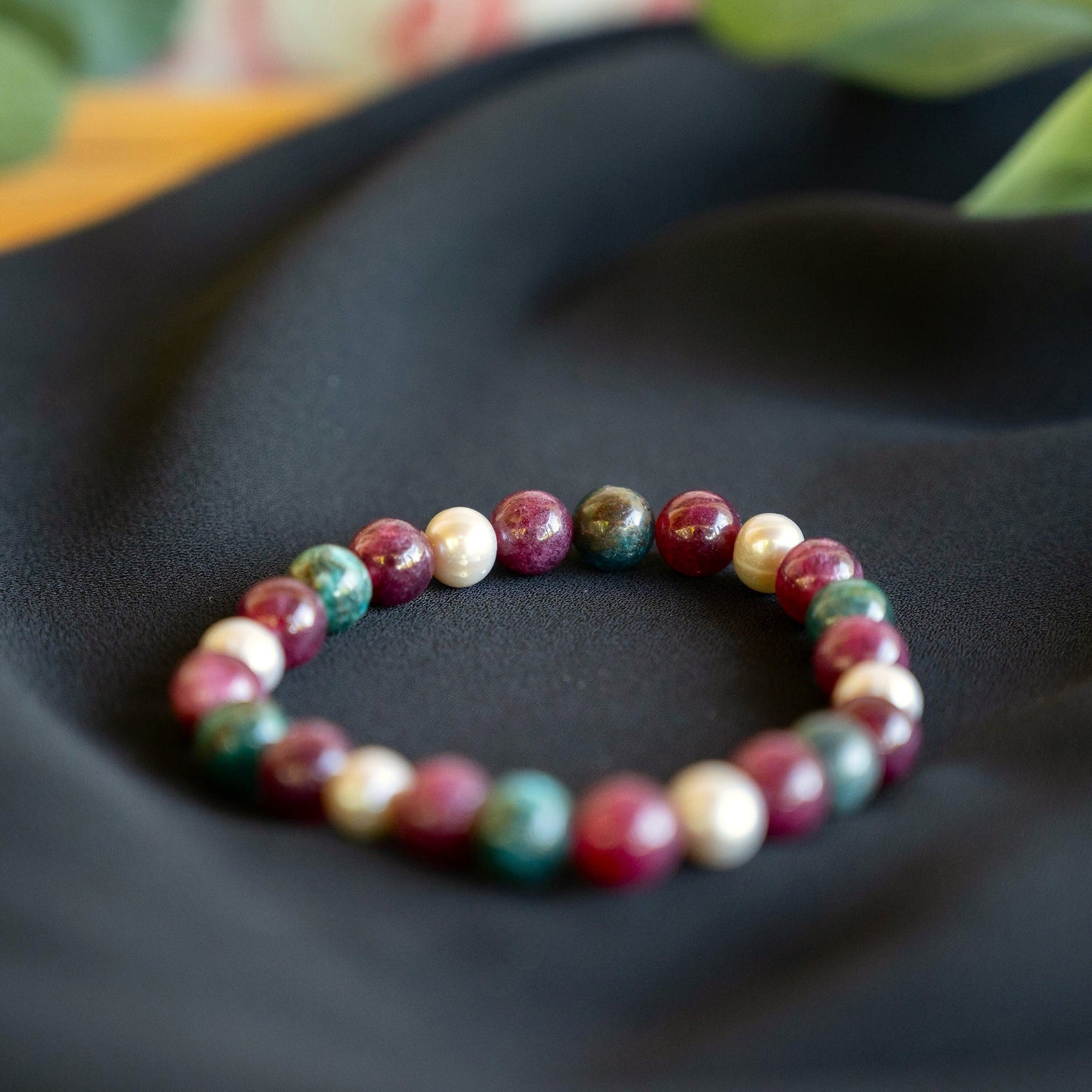 Jamie | Garnet, Apatite, and Freshwater Pearl Beaded Bracelet