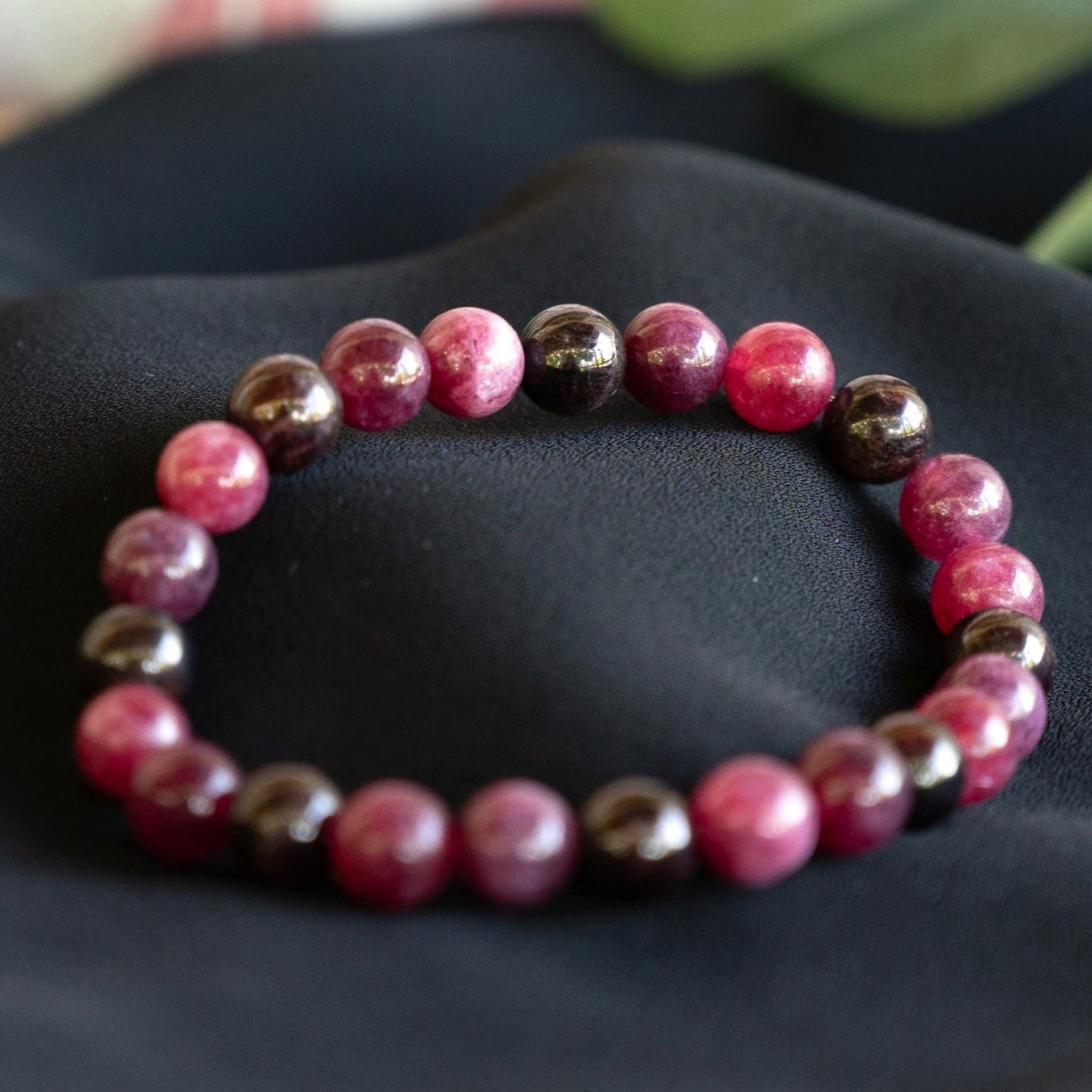 Wendy | Garnet Beaded Bracelet